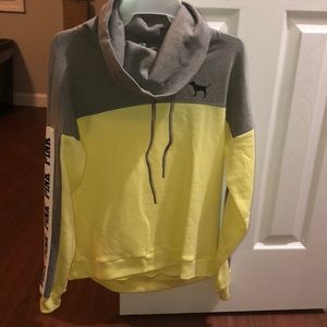 vs pink turtle neck sweatshirt